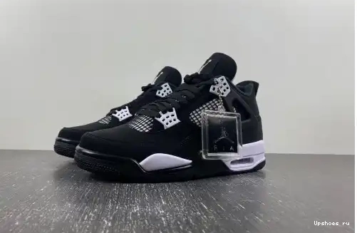 WHITE FQ8135-001 AIR FQ8135-001 RETRO 4  JORDAN THUNDER 0407